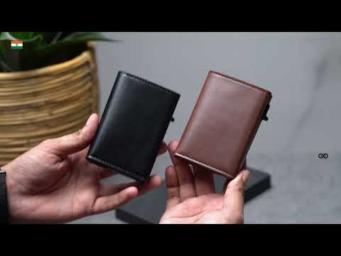 Elegant Vegan Leather Card and Cash Holder