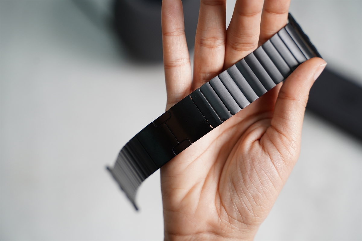 Link Strap Black Metal Belt for Apple Watch 44MM 45MM 46 MM Series 4 5 6 7 8 9 10 SE SE 2 Gen 5 Link Strap Black Metal Belt for Apple Watch 44MM 45MM 46 MM Series 4 5 6 7 8 9 10 SE SE 2 Gen - Image 5