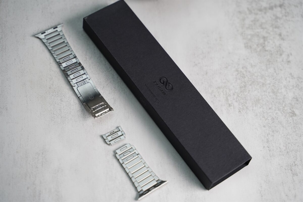 Stainless Steel 316L Link Strap Metal Bracelet With Detachable Link For Apple Watch 49 MM (Series Ultra/Ultra 2/Ultra 3)