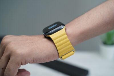 Lemon Yellow Magnetic Leather Loop For Apple Watch 44MM 45MM 46MM Series 4 5 6 7 8 9 10 SE SE 2 Gen