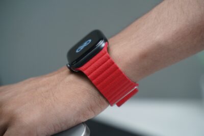 Blood Red Magnetic Leather Loop for Apple Watch 44MM 45MM 46MM Series 4 5 6 7 8 9 10 SE SE 2 Gen