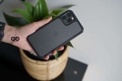 Carbon Defender Case for 11 Pro/ 11 Pro Max