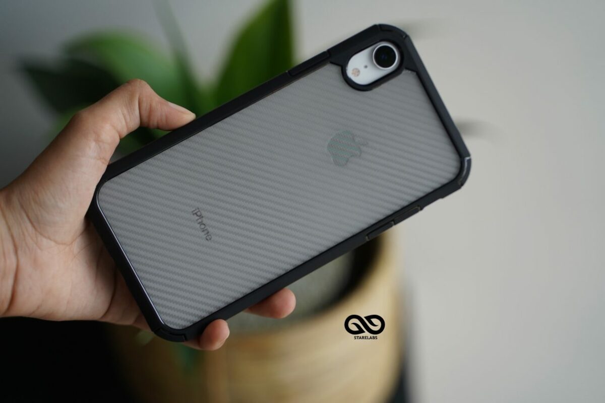 Carbon Defender Case for Xr
