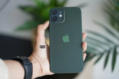 Green Ultra Thin Case for iPhone 12