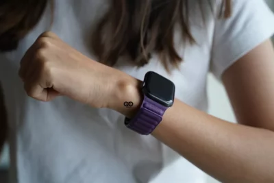 Latest Leather Magnetic Band for Apple Watch 42MM 41MM 40MM Series 4 5 6 7 8 9 10 11 SE SE 2 Gen