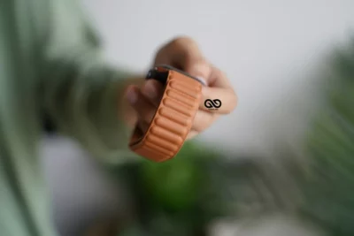 Latest Leather Magnetic Band for Apple Watch 42MM 41MM 40MM Series 4 5 6 7 8 9 10 11 SE SE 2 Gen