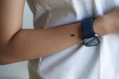 Latest Leather Magnetic Band for Apple Watch 42MM 41MM 40MM Series 4 5 6 7 8 9 10 11 SE SE 2 Gen