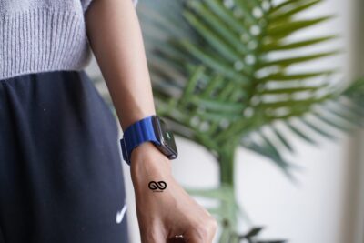 Ocean Blue Magnetic Leather Loop for Apple Watch 42MM 41MM 40MM Series 4 5 6 7 8 9 10 11 SE SE 2 Gen