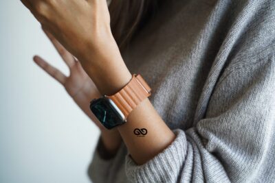 Saddle Tan Magnetic Leather Loop for Apple Watch 42MM 41MM 40MM Series 4 5 6 7 8 9 10 11 SE SE 2 Gen