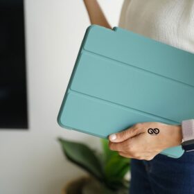 iPad Pro 2020/2018 Aqua Green Soft Silicone Flip Case 11 inch and 12.9 inch