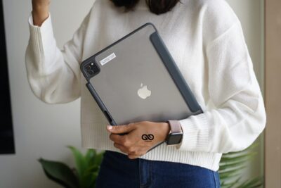 iPad Pro 2020/2018 Black Soft Silicone Flip Case 11 inch and 12.9 inch