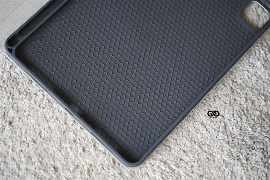 iPad Air 4 Smart Keyboard Case with touch pad 9 iPad Air 4 Smart Keyboard Case with touch pad - Image 9
