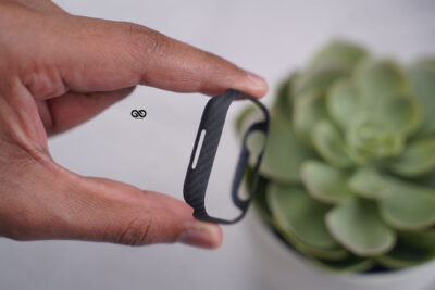 Black & Grey Real Aramid Carbon Fiber Bumper for Apple Watch 40 MM Series 4/5/6/SE 39 Black & Grey Real Aramid Carbon Fiber Bumper for Apple Watch 40 MM Series 4/5/6/SE