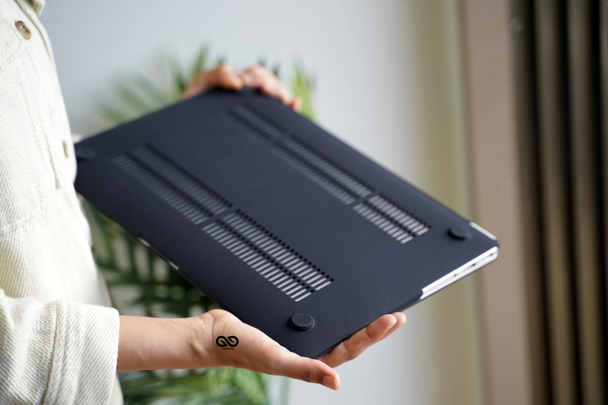 macbook pro 16 inch 2022 case