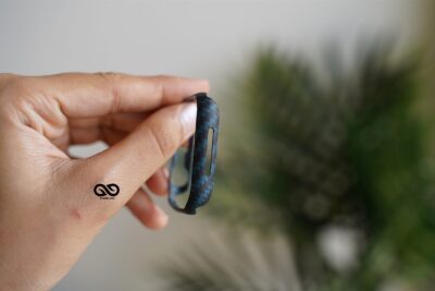 Black & Blue Real Aramid Carbon Fiber Bumper for Apple Watch 44MM Series 4 5 6 7 8 9SE SE 2 Gen 14 Black & Blue Real Aramid Carbon Fiber Bumper for Apple Watch 44MM Series 4 5 6 7 8 9SE SE 2 Gen