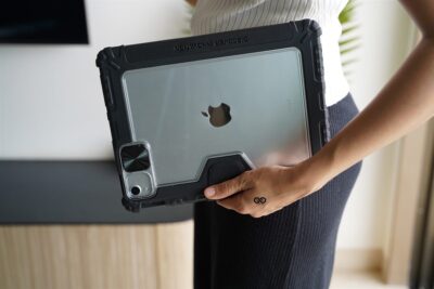 iPad Air11(M4/M3/M2 Chip), Air4/Air5(10.9 inch) Black Bumper leather Case with transparent back and camera shutter