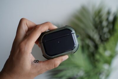 Light Midnight Green Defender Airpods Pro Case