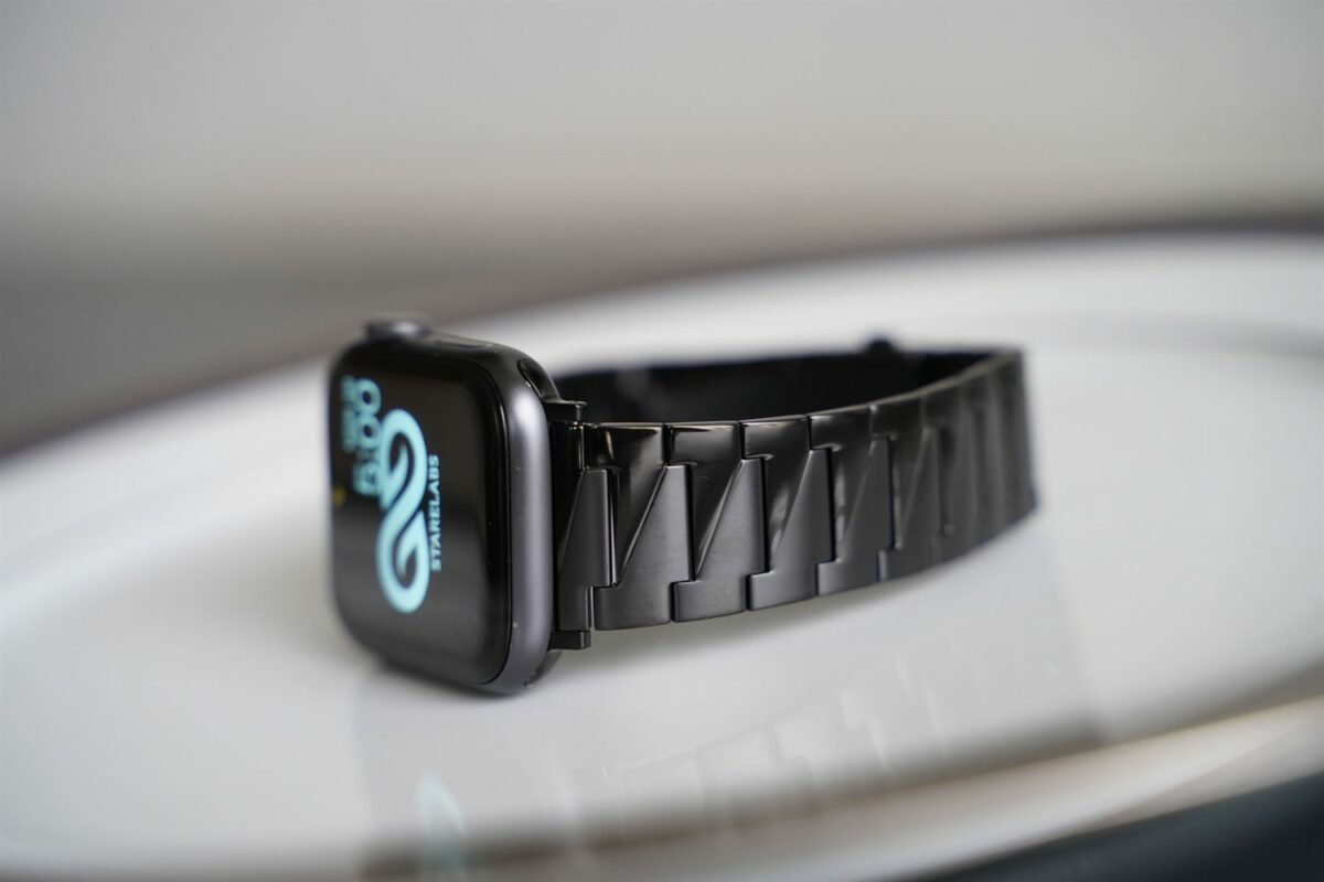 Black Glossy Matte Link Strap For Apple Watch 42MM 41MM 40MM Series 4 5 6 7 8 9 10 11 12 SE SE2 SE3 Gen