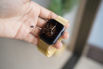 Milanese Magnetic Metal Loop strap Gold for Apple Watch 44MM 45MM 46MM Series 4 5 6 7 8 9 10 11 (SE 2 3 Gen)