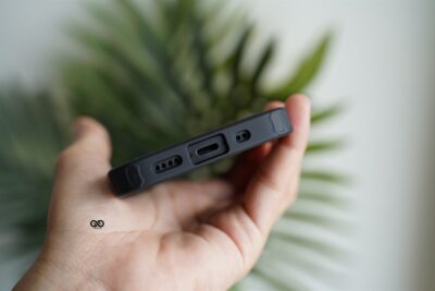 Black Slim Armor Matte Case for iPhone 13