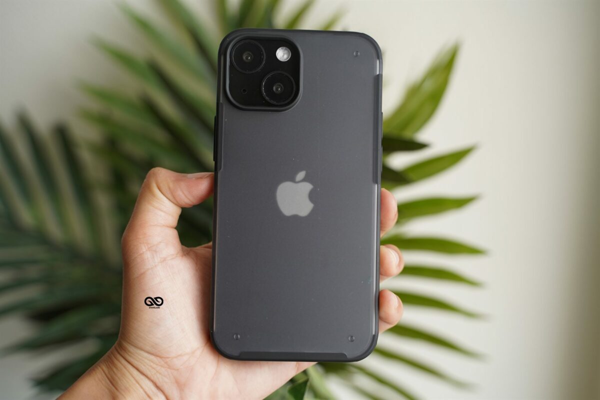 Black Slim Armor Matte Case for iPhone 13