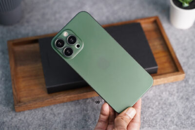 Green Ultra Thin Case for iPhone 13 Pro Max