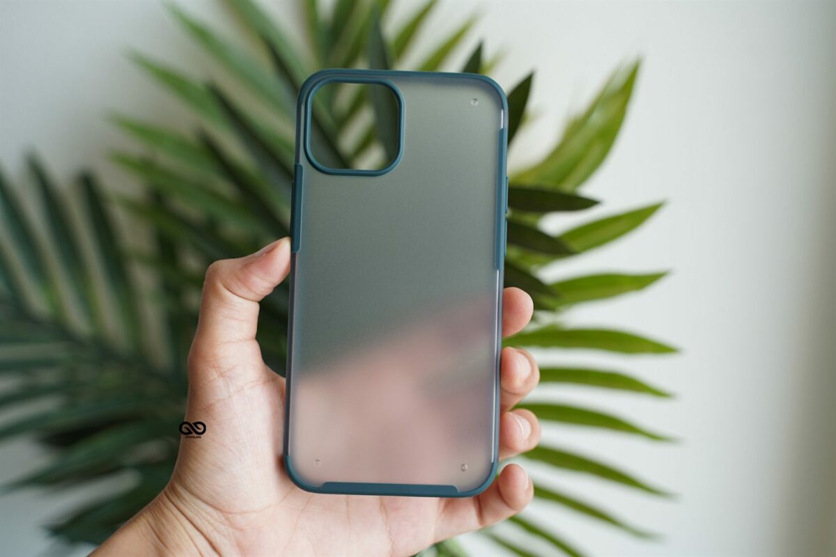 Pine Green Slim Armor Matte Case for iPhone 12
