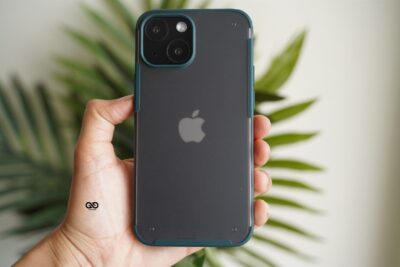 Pine Green Slim Armor Matte Case for iPhone 13