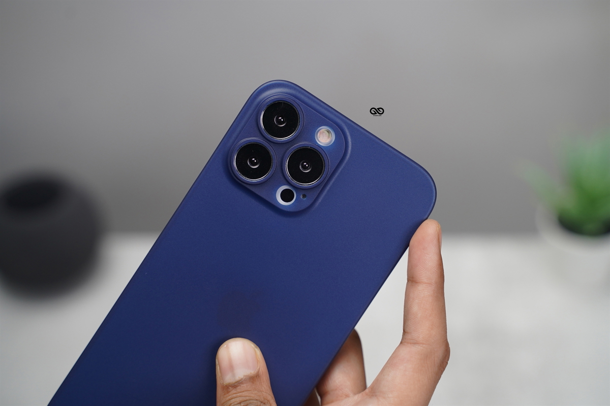 Sapphire Blue Ultra Thin Slim Case for iPhone 13 Pro 4 Sapphire Blue Ultra Thin Slim Case for iPhone 13 Pro - Image 4