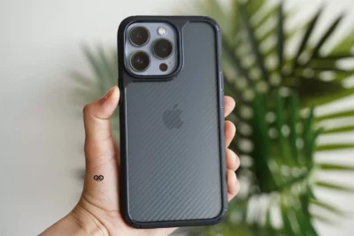 Carbon Defender Case for iPhone 13 Pro