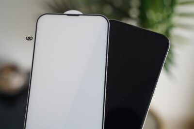 Dust grill Tempered glass for iPhone 14