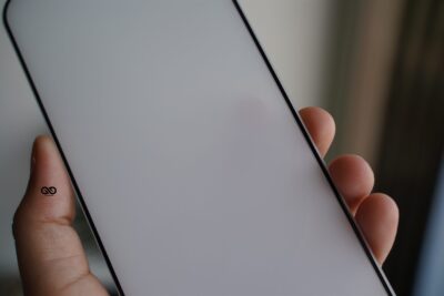 Dust grill Tempered glass for iPhone 14