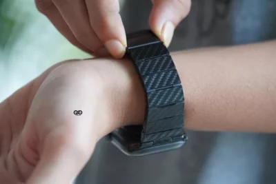 Carbon Fiber Textured Strap for Apple Watch 42MM 41MM 40MM Series 4 5 6 7 8 9 10 11 SE SE 2 Gen