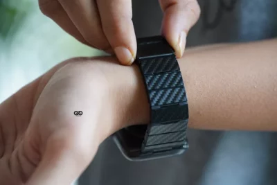 Carbon Fiber Textured Strap for Apple Watch 42MM 41MM 40MM Series 4 5 6 7 8 9 10 11 SE SE 2 Gen