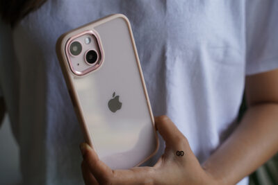 Transparent Case with Colored Border - Image 111
