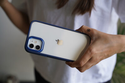 Transparent Case with Colored Border - Image 95
