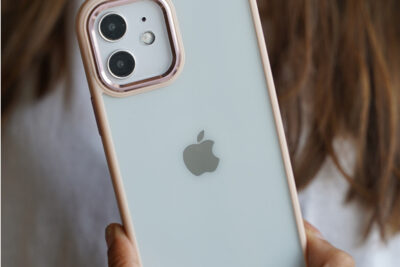 Transparent Case with Colored Border - Image 177