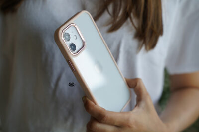 Transparent Case with Colored Border - Image 190