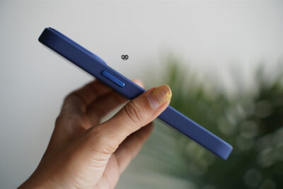 Transparent Case with Colored Border - Image 14