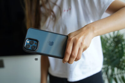 Transparent Case with Colored Border - Image 28