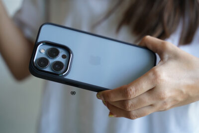 Transparent Case with Colored Border - Image 37
