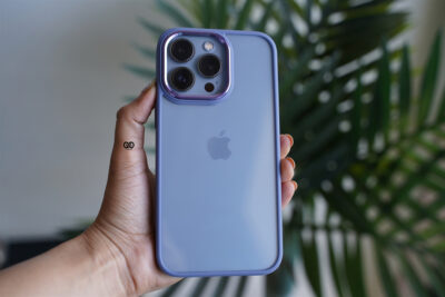 Transparent Case with Colored Border - Image 22