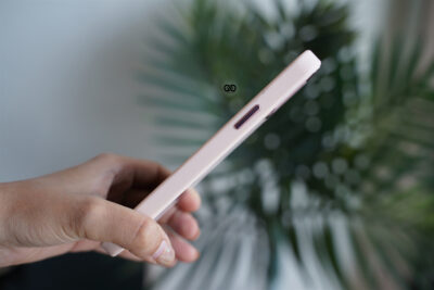 Transparent Case with Colored Border - Image 19