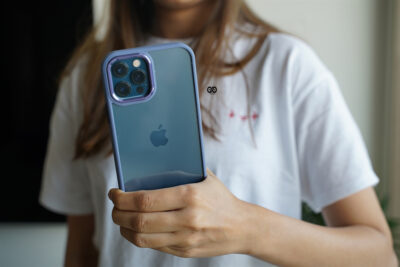 Transparent Case with Colored Border - Image 47