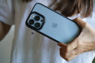 Transparent Case with Colored Border - Image 86