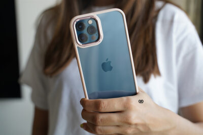 Transparent Case with Colored Border - Image 102