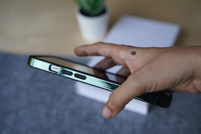 Dual Hybrid Case With Chrome Edges