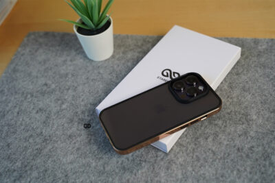 Dual Hybrid Case With Chrome Edges