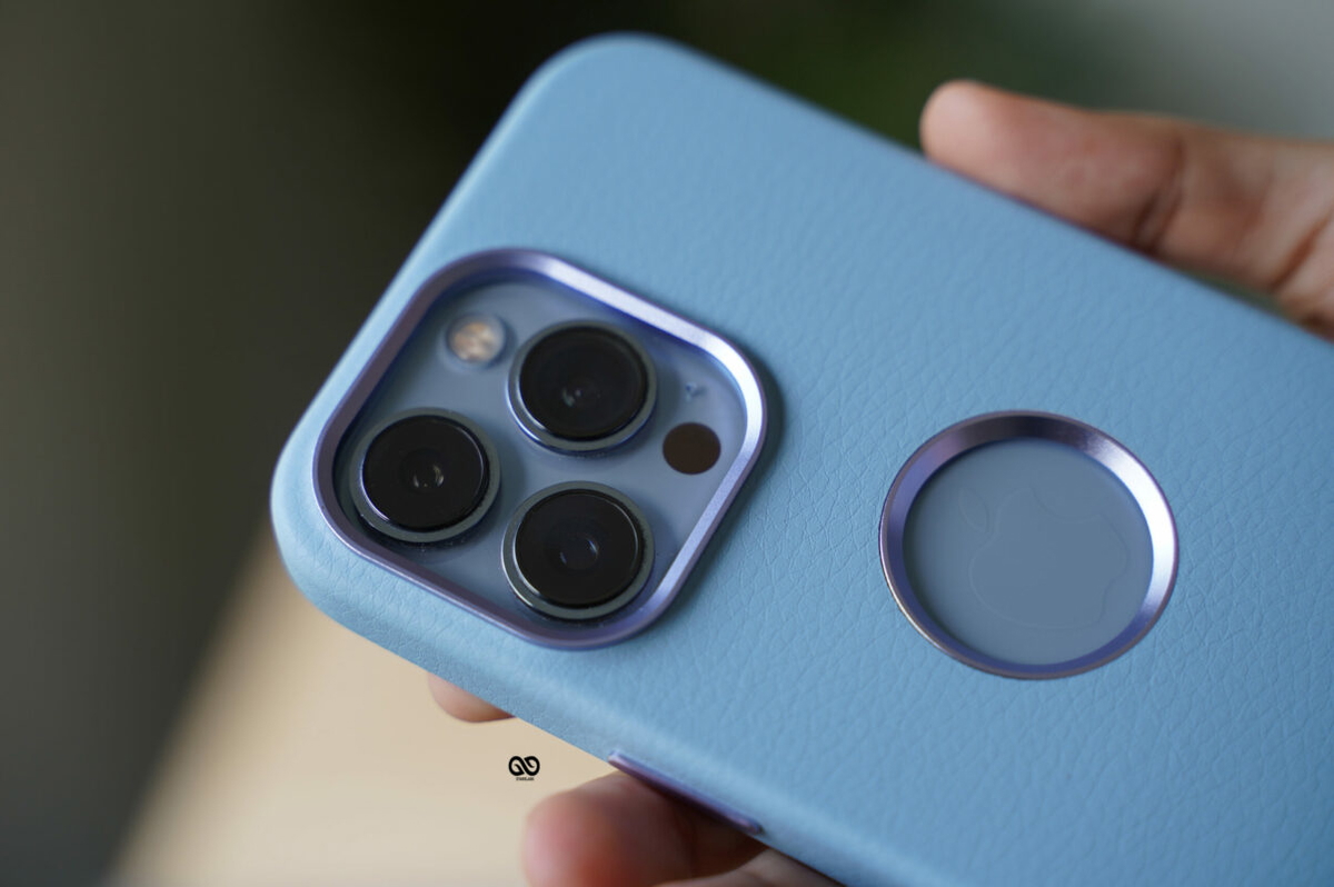 Grainy Textured Vegan Leather Case with Logo Cut for iPhone 13