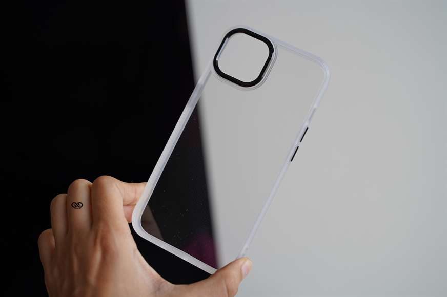 Transparent Guard Case for iPhone 13 37 Transparent Guard Case for iPhone 13 - Image 37